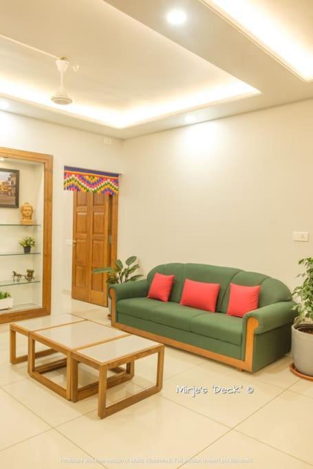 Mirje'S Deck - Homestay - Family Rooms 戈尔哈布尔 外观 照片